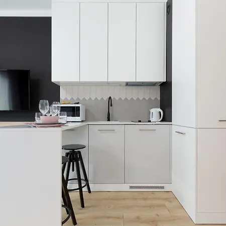 Pawia By Renters Apartamento Varsóvia