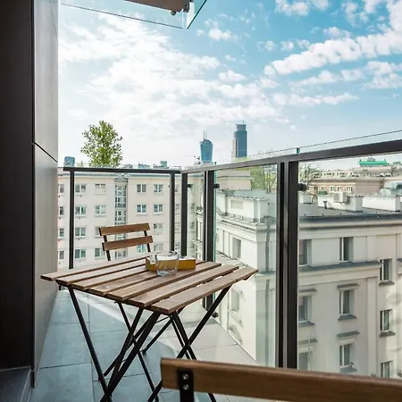 Pawia By Renters Warszawa